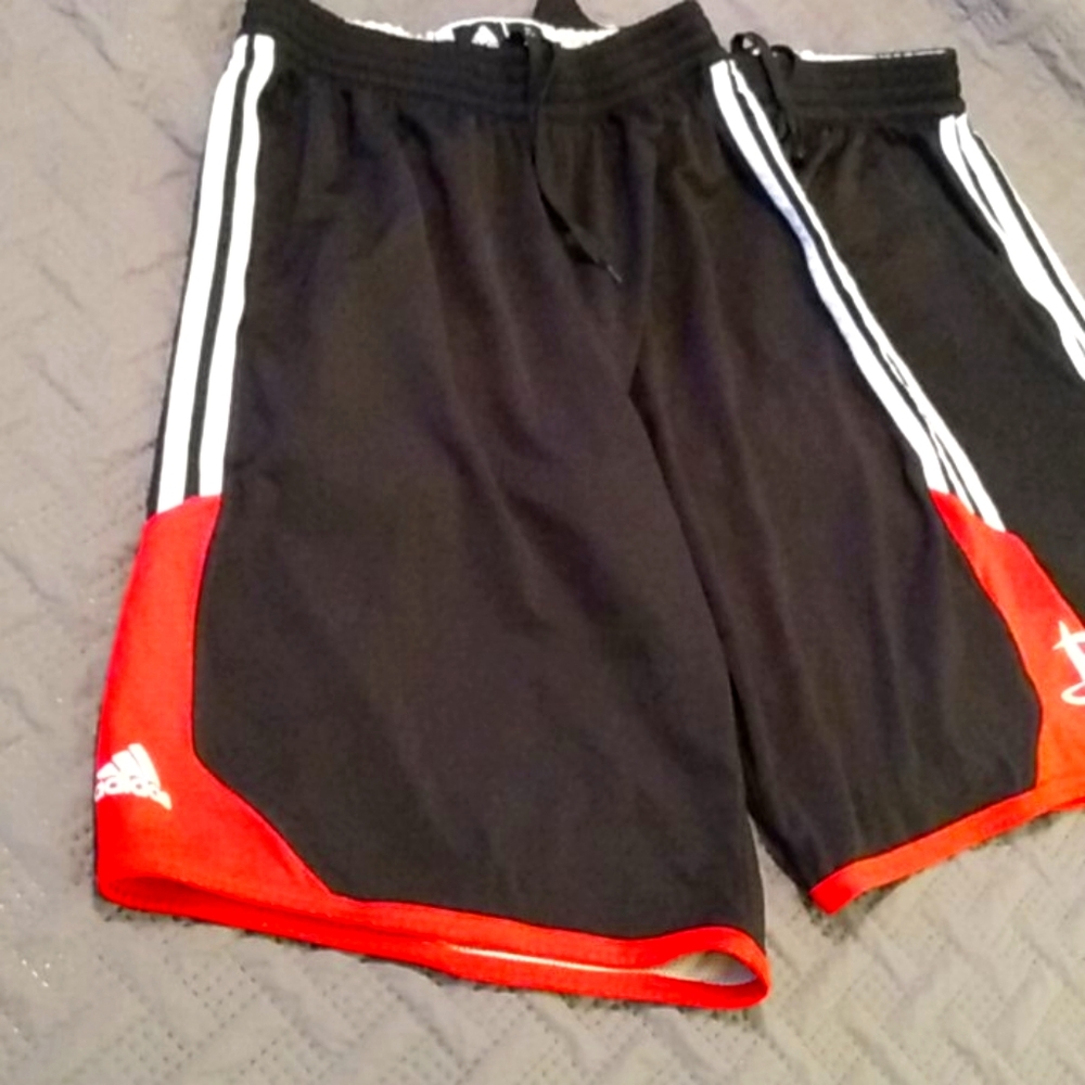 Houston Rockets Bball shorts - Picture 3 of 8